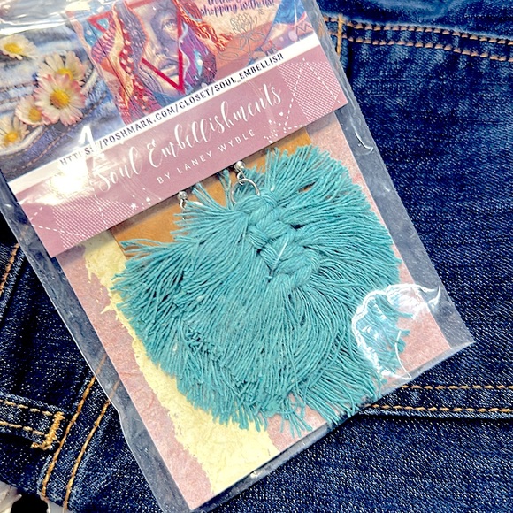 🥳HP; Soul_Embellish Creative Handmade w/L♥️VE•Trendy Macramé Earring🪶Weight HP - Picture 5 of 16